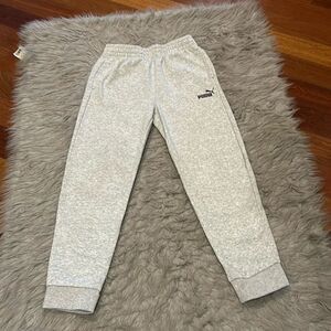 Puma boys gray and black logo cotton sweatpants size medium‎